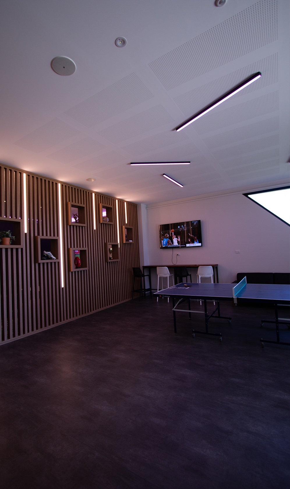 Docker Players Lounge