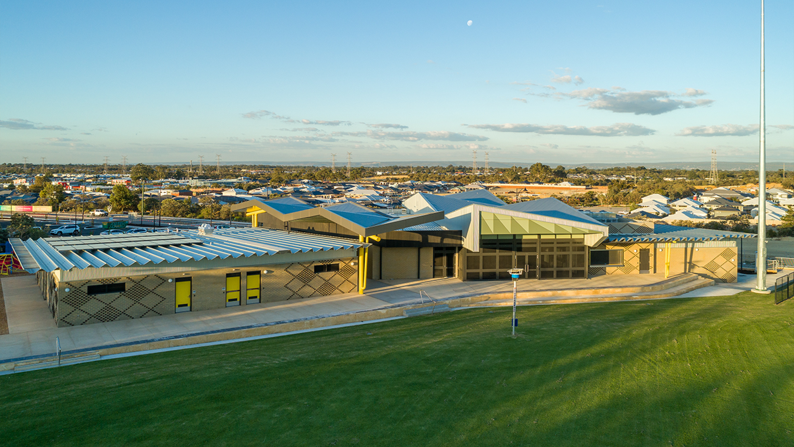 10 Franklands Park