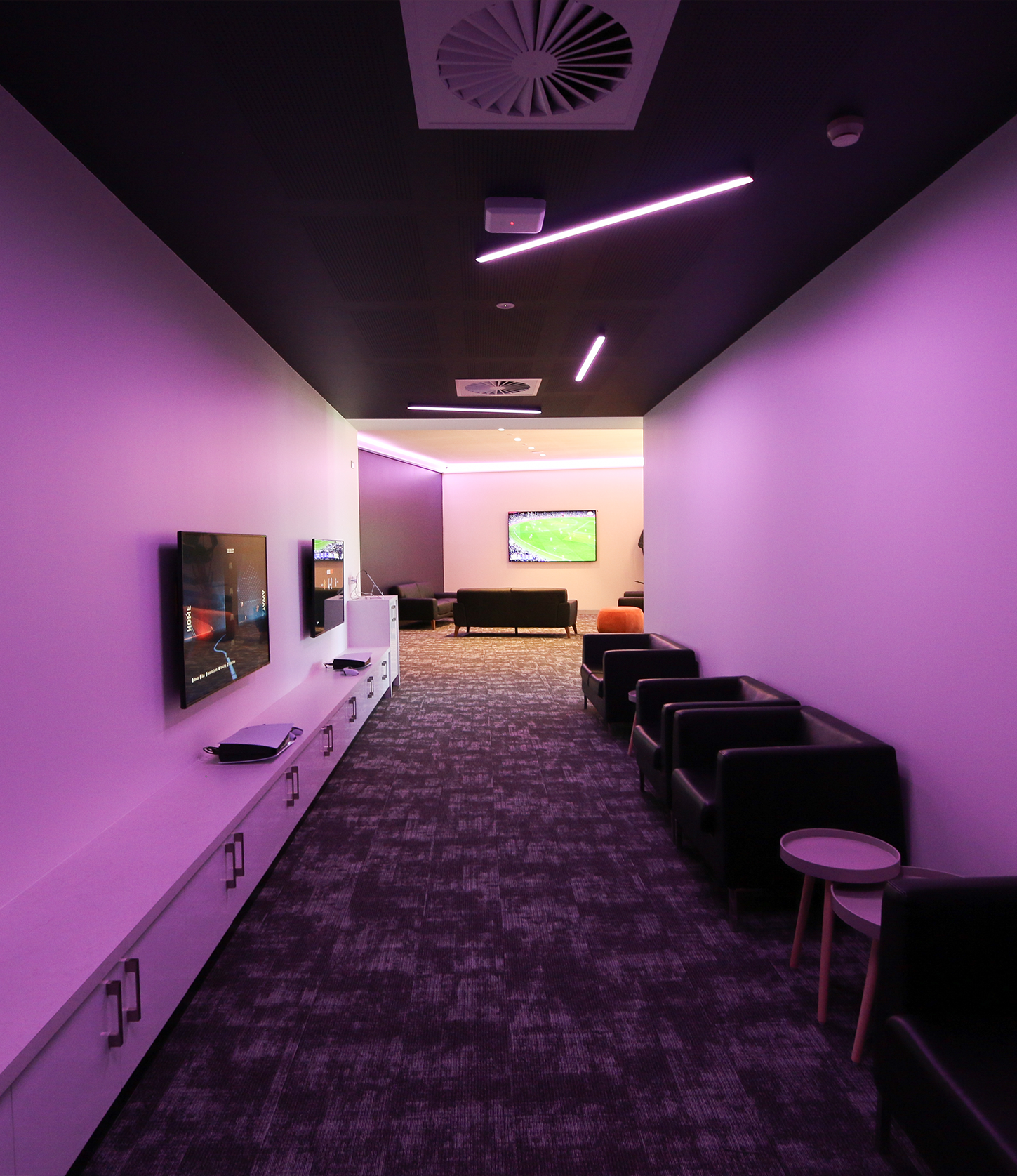 Docker Players Lounge