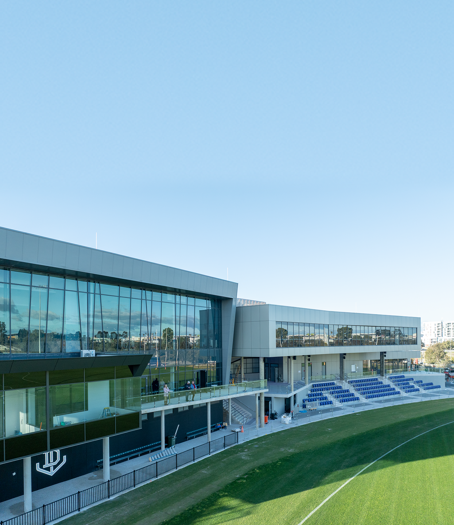 19 Dockers Changerooms