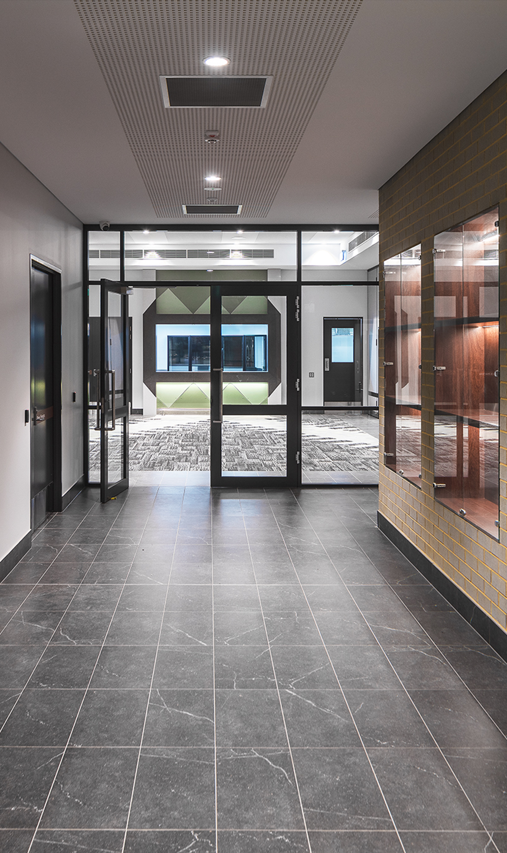 4 Franklands Park