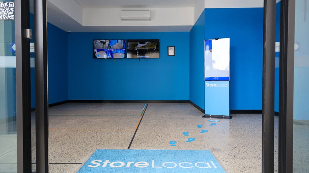 Store-Local-09-1920×1080